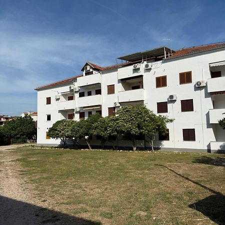 Апартаменты Casa Trussardi Пировац Экстерьер фото